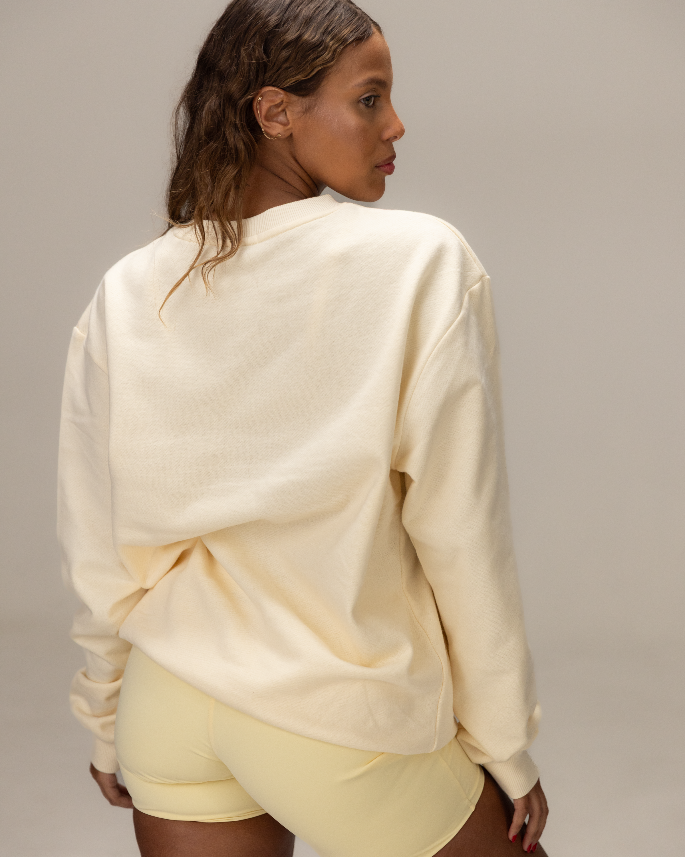 MNEMBA SWEATSHIRT